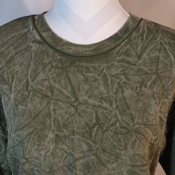 Forever 21 Cropped Women's Sweatshirt - Picture 2 of 7